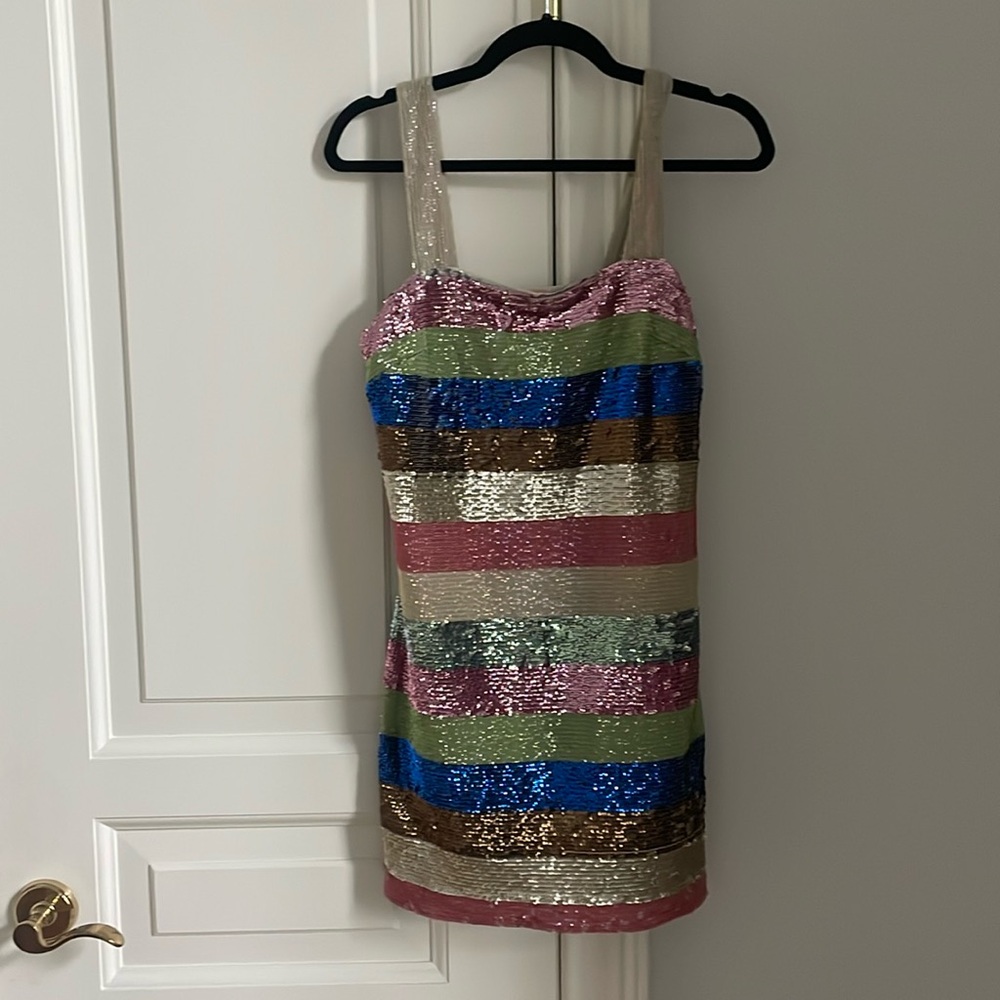 NEW WITH TAGS! Sparkle dress size 6